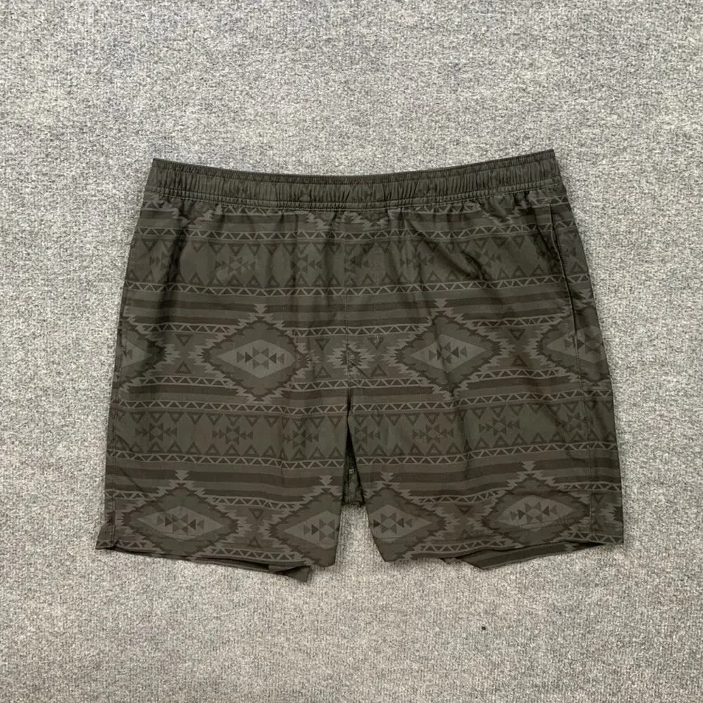 Chubbies Shorts Men XL Hunter Green Grey The Quest 6 Inch Athlounger Aztec Print